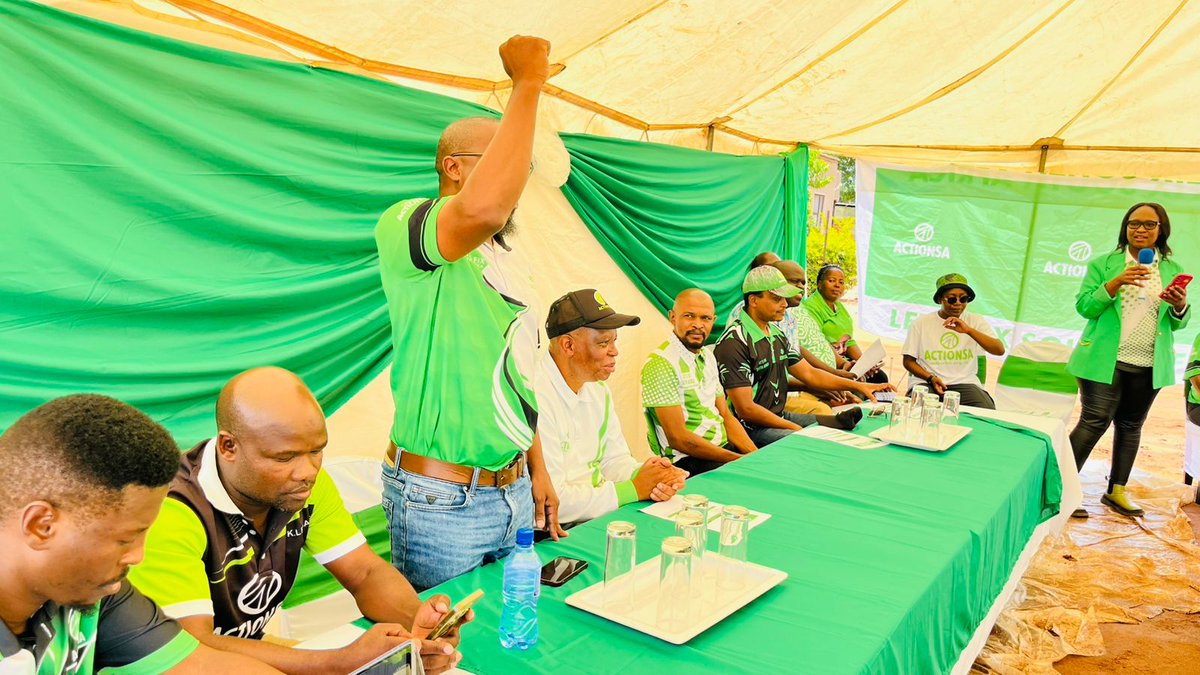 ActionSA_GP's tweet photo. ActionSA President, Herman Mashaba, attended Ward 13 BGM in Bojanala District Municipality Carousel View, Hammanskraal, North West.
He was supported by members of the Tshwane REC, CCs and neighbouring Tshwane Hammanskraal Branches
#ActionSAGrowth
#OnlyACTIONWillFIXSA