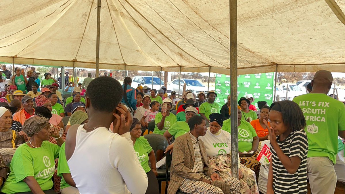 ActionSA_GP's tweet photo. ActionSA President, Herman Mashaba, attended Ward 13 BGM in Bojanala District Municipality Carousel View, Hammanskraal, North West.
He was supported by members of the Tshwane REC, CCs and neighbouring Tshwane Hammanskraal Branches
#ActionSAGrowth
#OnlyACTIONWillFIXSA