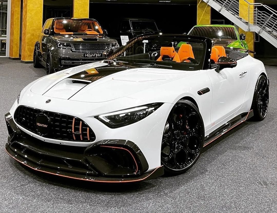 WorldWideCarsTM's tweet photo. Mercedes-AMG SL63 https://t.co/8RNIzGTDVX