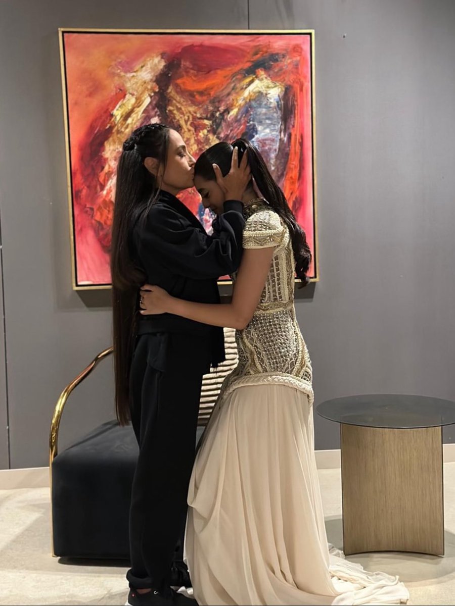 أراك ‌فأبتسم‌ حباً دون أن ‌أشعر ❤️
#شريهان 
<a href="/Sherihan/">Sherihan</a>