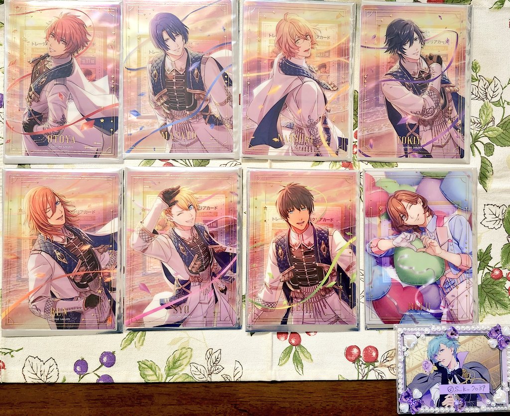 s_k_7039's tweet photo. 【交換】うたプリ  AGF クリアカード  Thanks for you!  エクストラver.「SHINING」

譲➜音也,真斗,那月,トキヤ,レン,翔,セシル,嶺二

求➜藍

明日9日AGFにてお手渡し交換希望。
お時間は要相談でお願い致します。
検索からも宜しくお願い致します。 https://t.co/ta3nfC6SnV