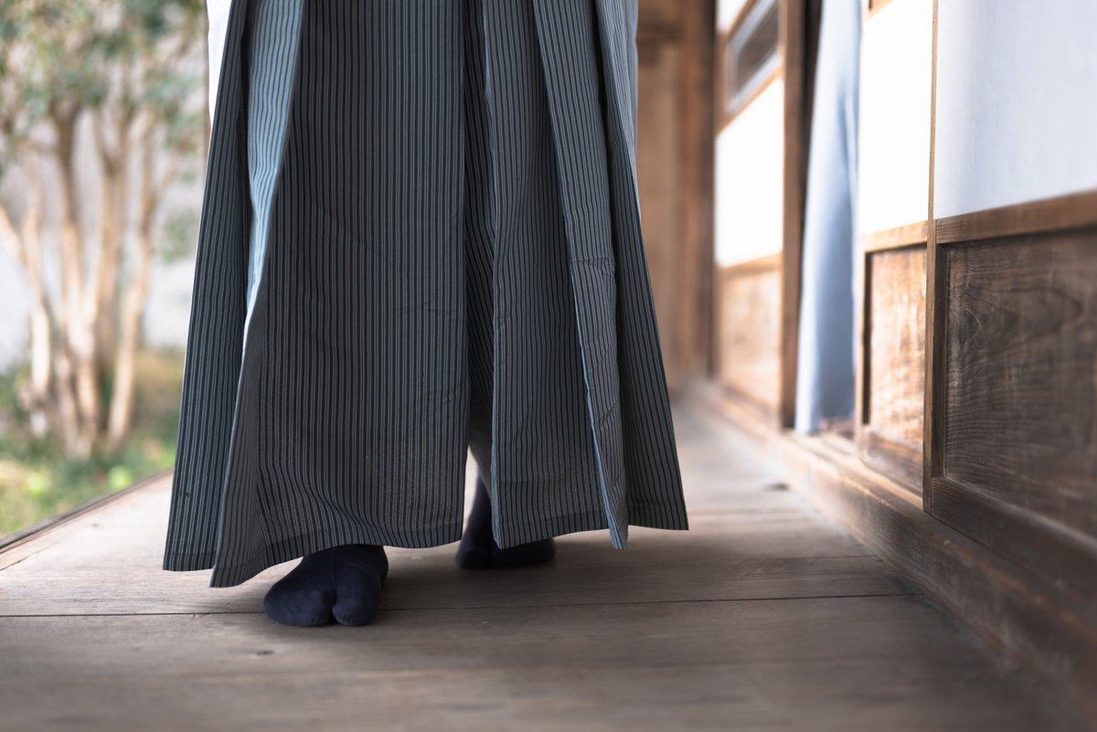 【Cosplay】FGO/99%の妄想と1%の真実
十五、閉
訪れた男は沈黙ののち、
部屋を去る

開けた戸は再び静かに閉ざされた

#超大河ドラマKAMO鍋部
斎藤:きょんさん(<a href="/kyonco424/">きょん💎🌾　11/16ぐだプチ東5ニ24ab KAMO鍋部</a>  )
撮影:あぶさん(<a href="/abura0518/">あぶ</a> )