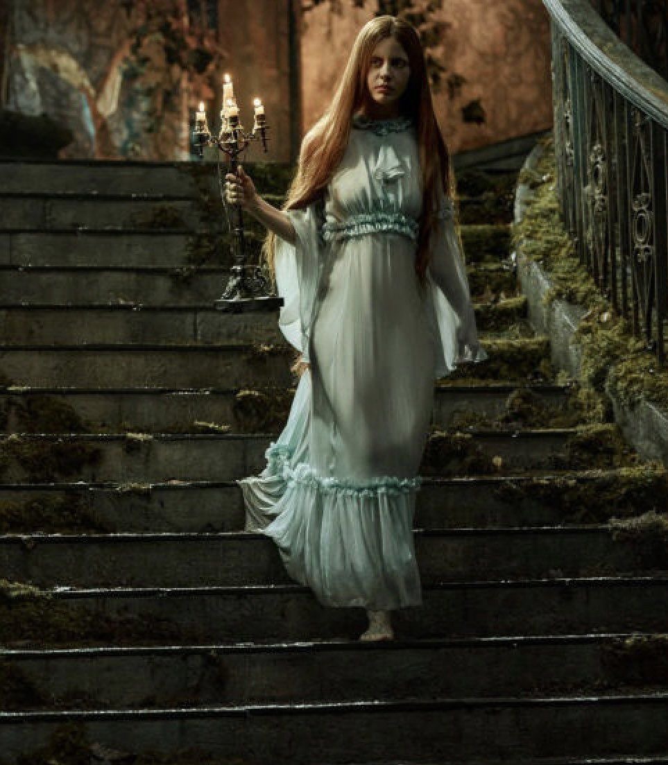 highkeydracula's tweet image. Gothic horror NEEDS Guillermo del Toro