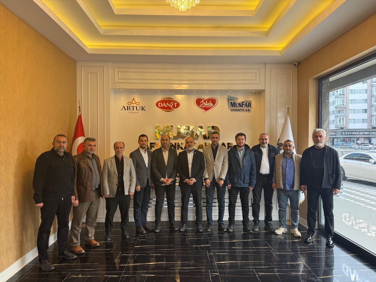 Sakarya Üniversitesi İslam İktisadı ve Finans Bölümü'nden Doç. Dr. Salih Ülev, Doç. Dr. Mervan Selçuk, Dr. Öğr. Üyesi Ali Can Yenice ile Afyon Kocatepe Üniversitesi AKİFAM Müdürü Doğan Öztürk, Şube Başkanımız Ercan İşlek ve yönetim kurulu üyelerimizi ziyaret ettiler. Toplantıda