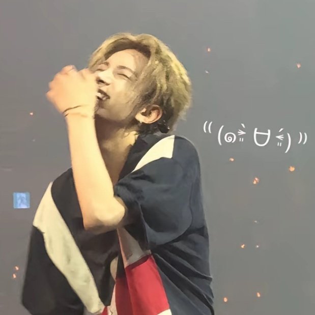 bambiheeee's tweet image. ○  therapy 
○  self care 
●  heeseung’s smile 🥹❤️