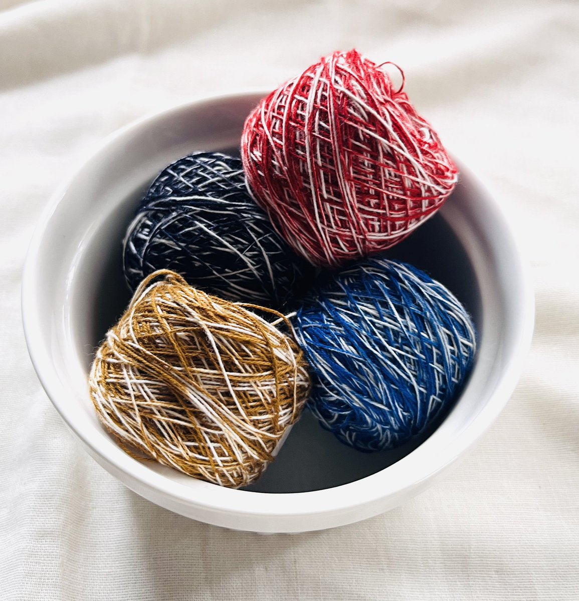 珍しい糸を探している方にオススメの
久留米かすりの廃材「くくり糸」

刺繍、編み物、アクセサリー、タッセル、刺し子などにどうぞ🧵🧶

ippoupcycle.base.shop