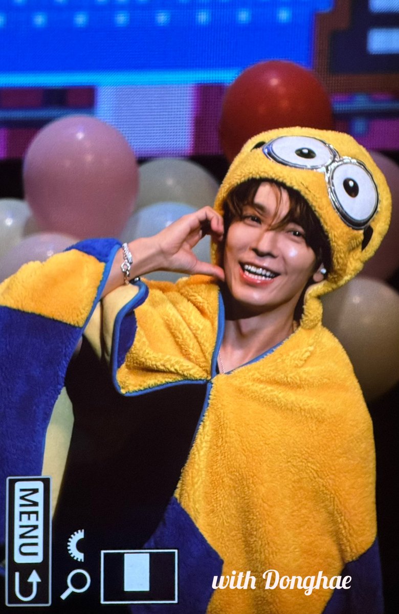 with동해 tweet media