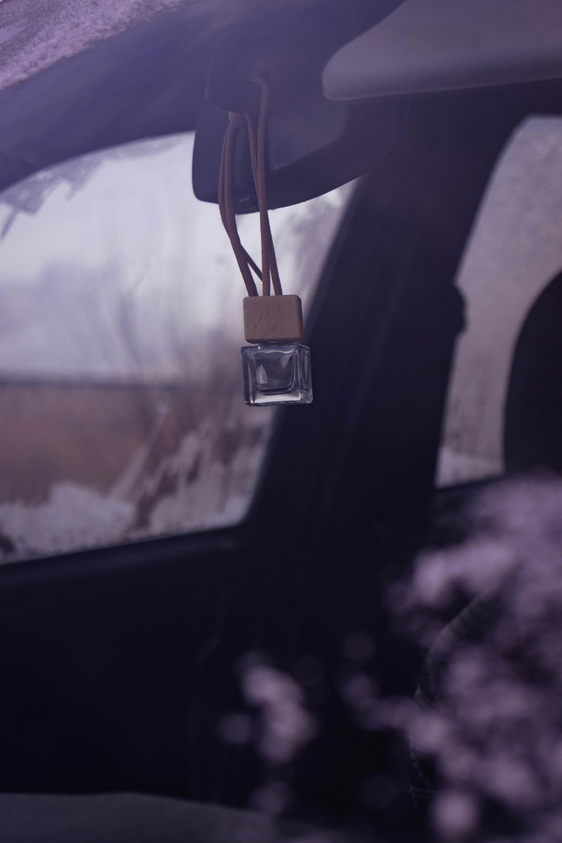 APlocks's tweet image. Don&apos;t get locked out in winter! Always check for keys before closing the car door. American Patriot Lock and Key offers expert #KeyDuplication. A spare key with a trusted person prevents stress and danger.