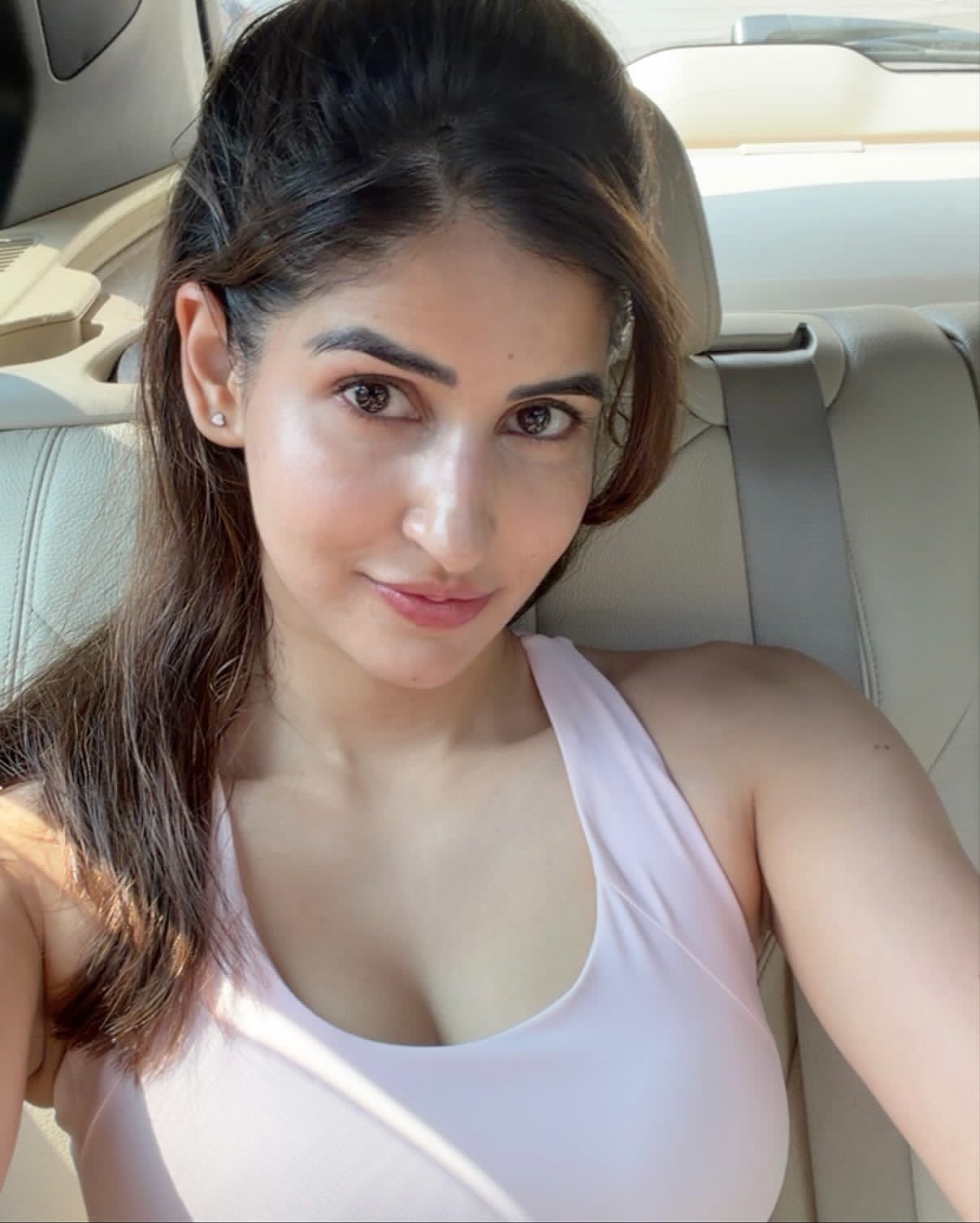 G5O67s8bIAAhCEg?format=jpg&name=large