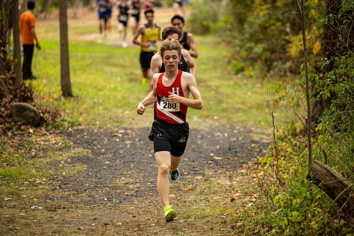 HiltonCadets's tweet image. HAPPENING TODAY:
🏃Cross Country
🏆Section V Class A Championship
⏰12:45 (Girls)
⏰2:15 (Boys)
🏟️Letchworth State Park
🎟️gofan.co/event/4552351?…
🍎#WeAreHilton