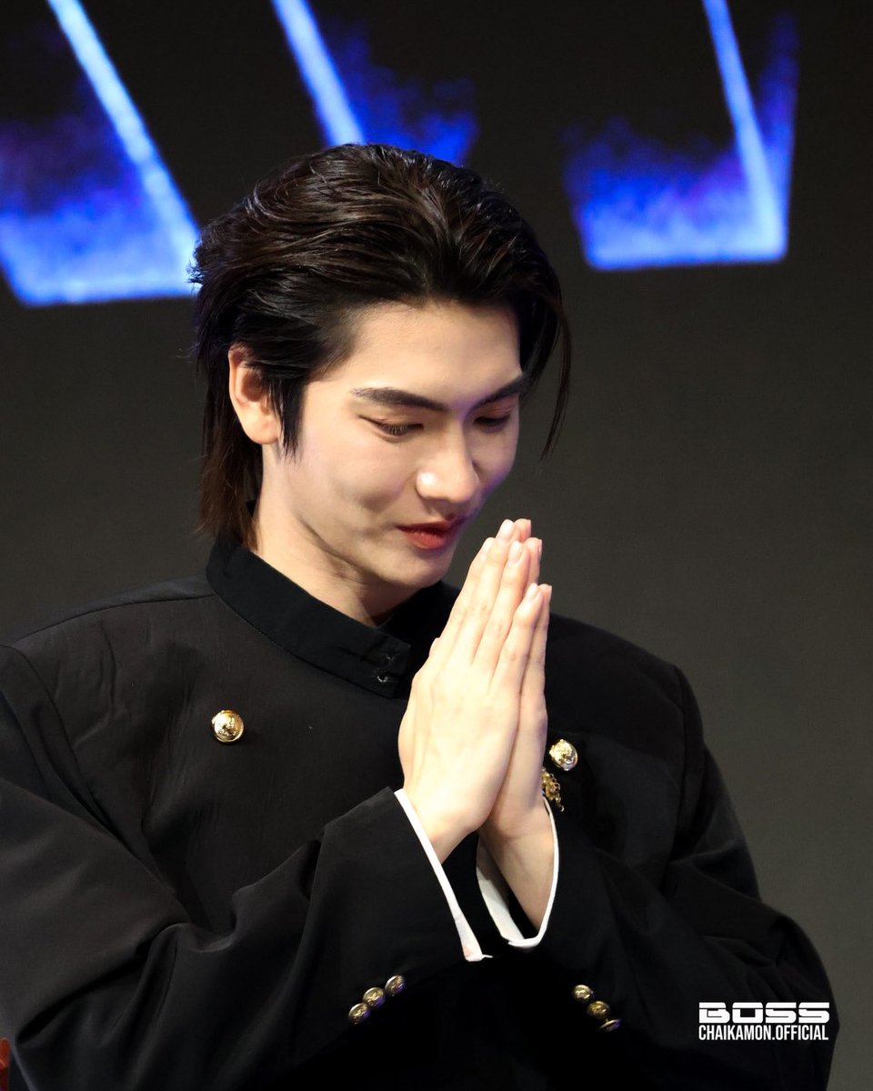 ChanSusan185280's tweet photo. Seperti bukan manusia , cakep bnget 🤧😭
❤️‍🔥❤️‍🔥💋💋

@Bossckm_ 
#BOSSCKMDreamWarriorJakarta #DreamWarriorTourJakarta 
#BOSSCKM #Bosschaikamon #ShawtyBoss https://t.co/vtjDaBxdTZ