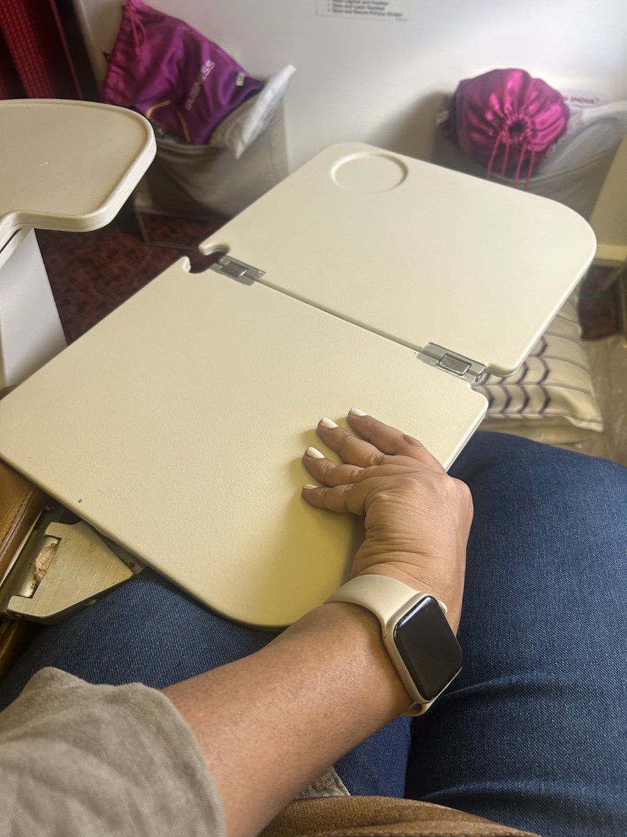 kamiawahi's tweet photo. What kind of Business class cabin is this @airindia??? Pls rename this “BUS STAND class.” AI 179 MUM-SFO is pathetic!  How can this be used for long haul flights? Shame on you Air India!! 
While check-in I’m made aware that the seat is probably inoperable.. (contd in comments) https://t.co/Psyo3DNckK