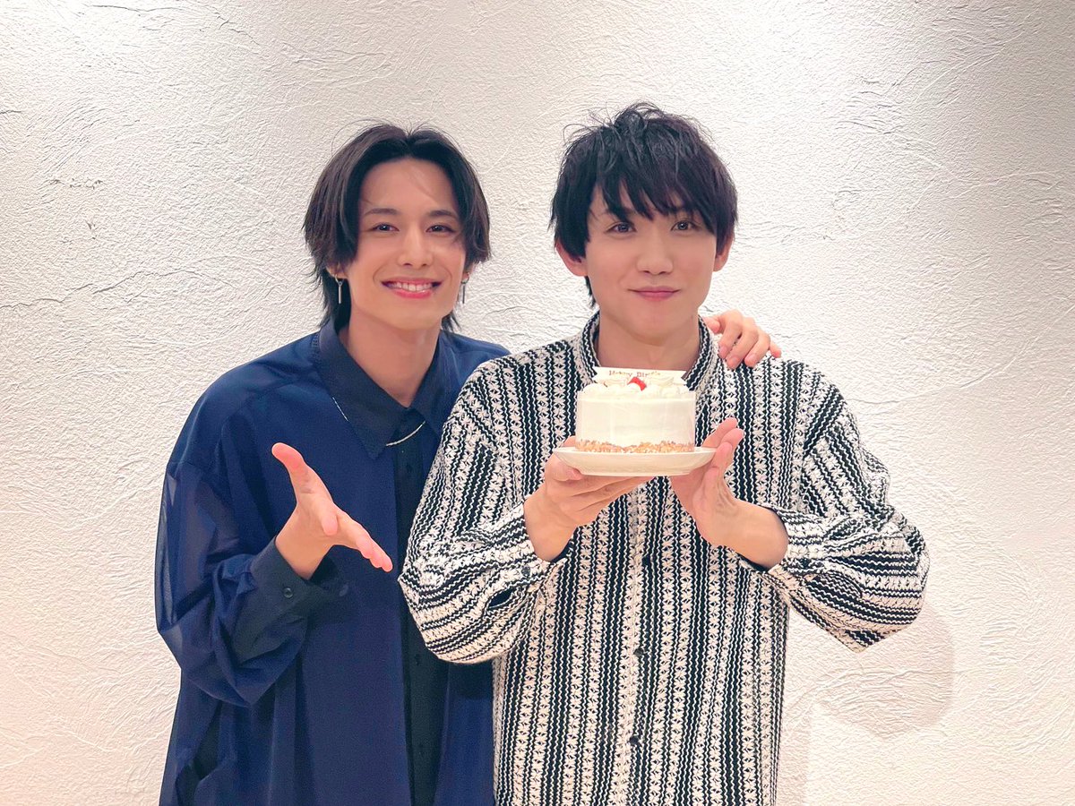 秋谷啓斗バースデーイベント「アキヤリウム」vol.2
ありがとうございました！！

皆さんと過ごせるこの時間が、本当にあたたかくて幸せでした。
初めて書いた朗読劇も、何か少しでも感じてもらえていたら嬉しいです💫

真一、来てくれてありがとね！！
#アキヤリウム