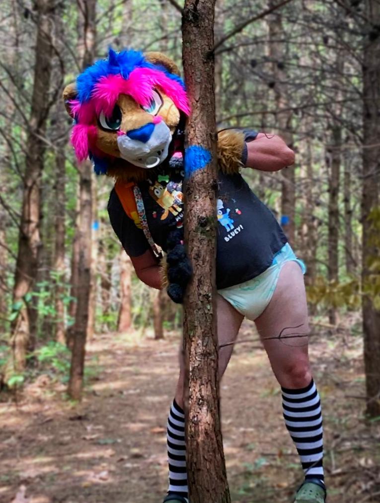 Just another day being a silly cub out on the trails!

"Wait.. did you hear something?"

#abdl #babyfur #bdf #fursuit