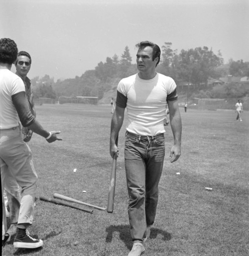 In the early days of Coach Bobby Bowden's tenure at Florida State, it was still allowed to bring boosters on a recruiting trip, so Bowden pitched  Burt Reynolds on a plan.
There was a kid from Ohio that Bowden wanted to sign, the son in a single-parent home.
So the pair flew up