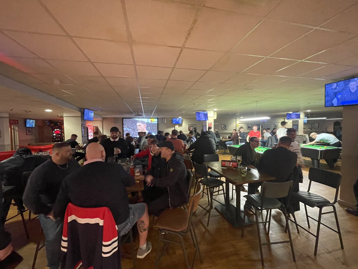 Kbentham005's tweet photo. In Exeter.  Thirsty work after all that driving.  Found a nice quiet country pub to watch the lunchtime game… Big match on at 3pm.  Up the Tics 🔵⚪️⚽️ #wafc https://t.co/KDsm5hbqZs