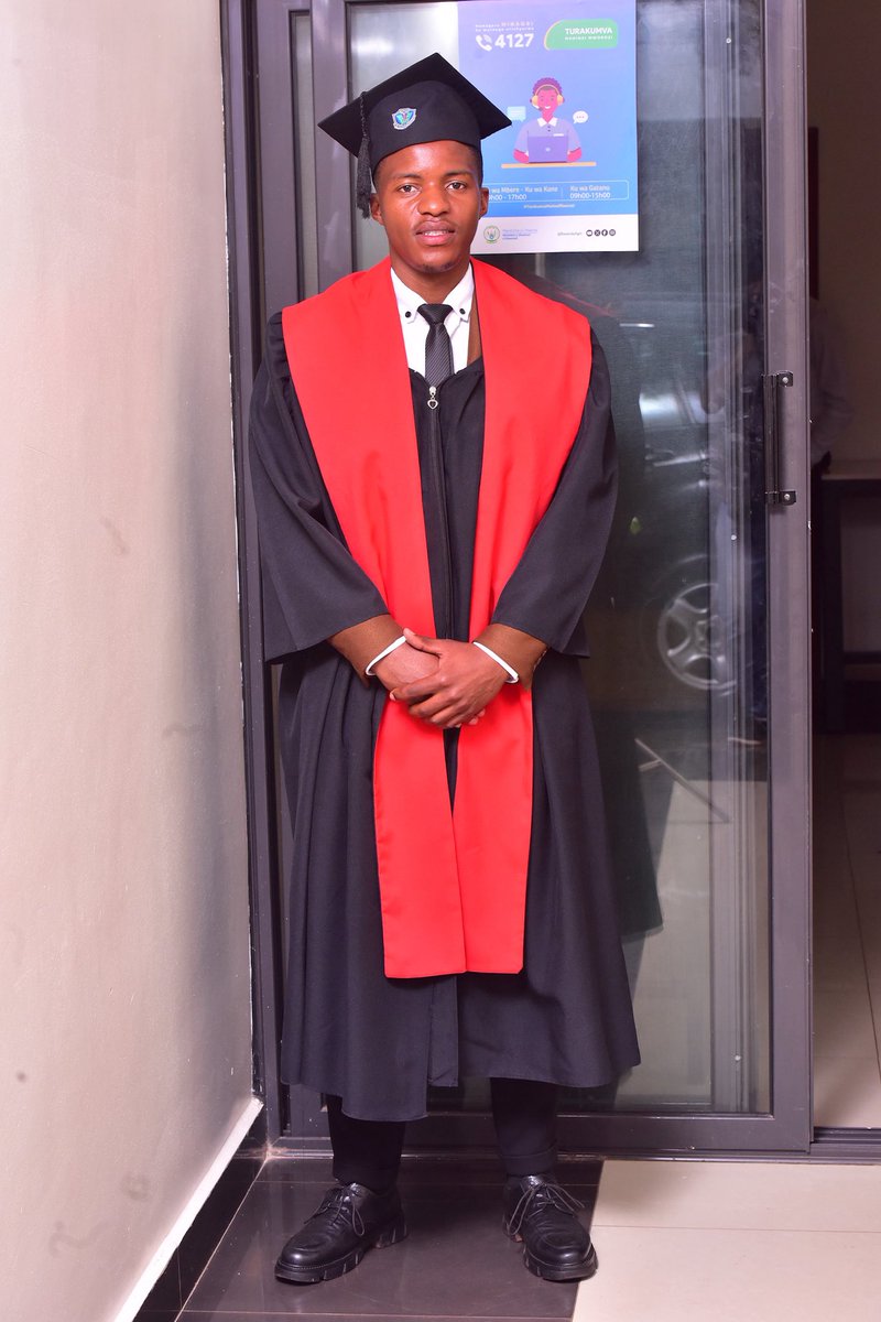 DeTwambajimana's tweet photo. 🎓 Honored to join the veterinary profession! Yesterday, I was inducted by @RwandaVets1 at @RwandaAgri HQ and took the Veterinarian’s Oath to protect animal health, relieve suffering, and promote public health. Grateful to be recognized as one of the best performers! https://t.co/ToLQrswTi0