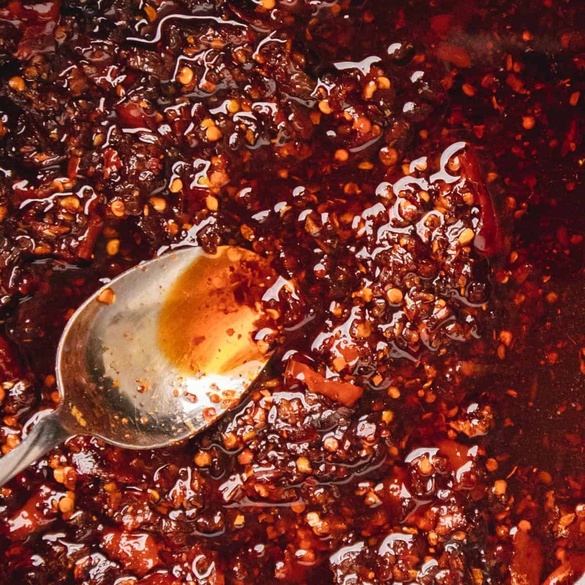 ProjectImpero's tweet image. Has anyone tried making chili oil with deodorized coconut oil? If it works we could be on to something...