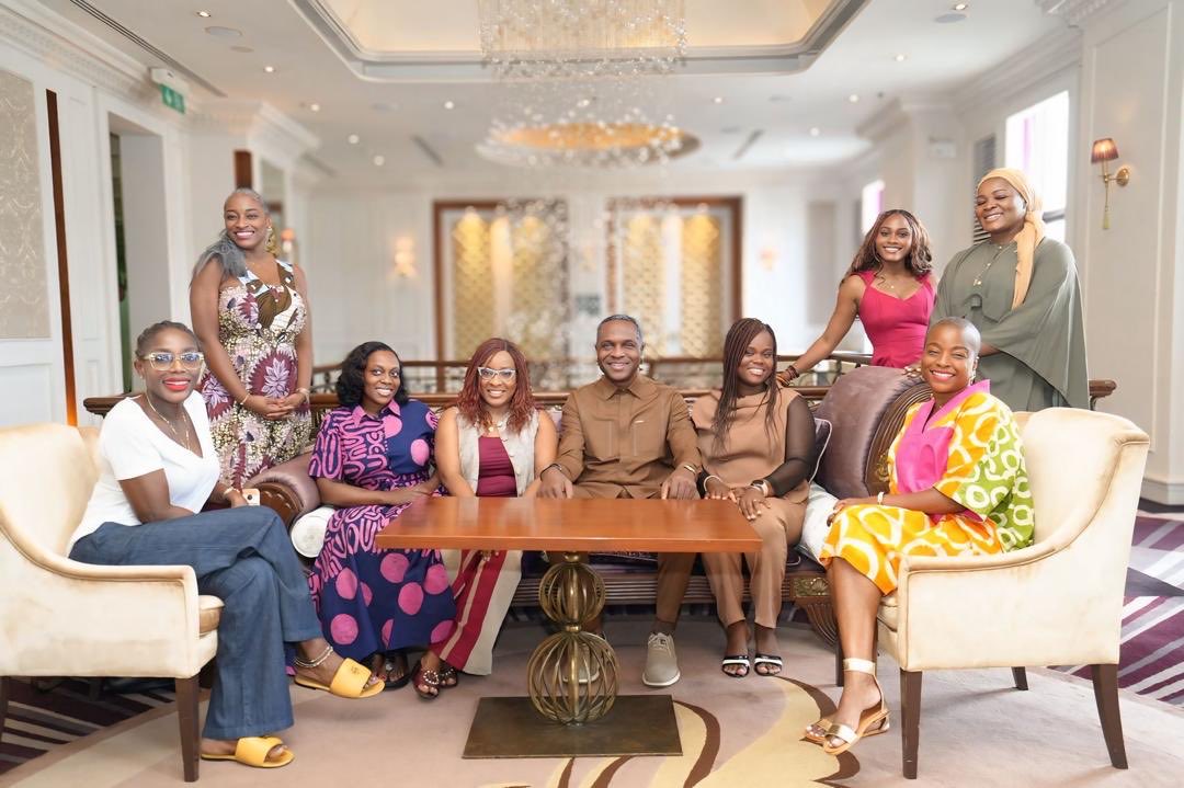 #BOLD4GROWTH, c’est parti ! 🇹🇭
 espace de transformation
Ici, on apprend à décider avec puissance, à assumer sa place, et à incarner son #authenticité sans excuses.
Mais avant de pouvoir être un #leader, il faut apprendre à se #leader soi-même. 
#Kaizene #Bold4Growth