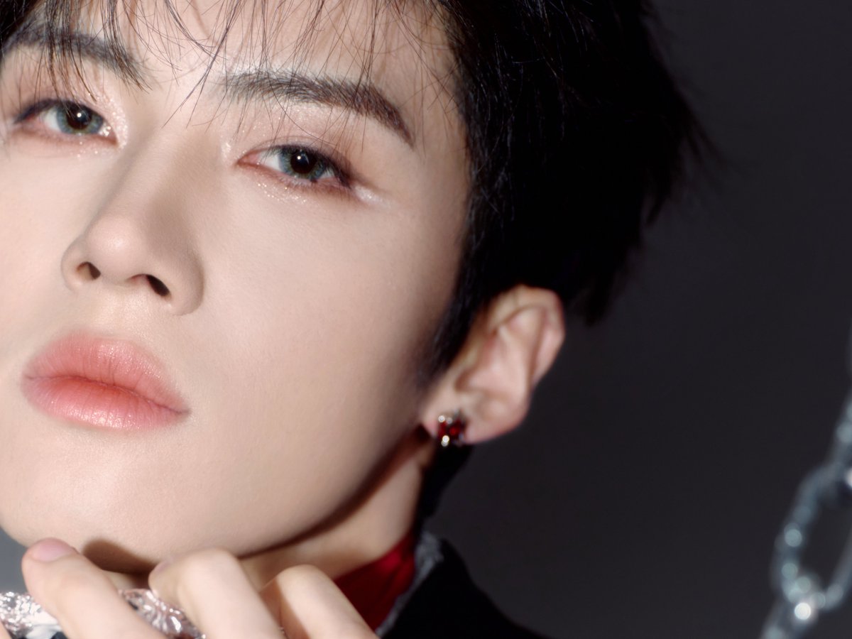 heartyanxn's tweet photo. 251108 Weibo #YANAN #闫桉 

for Big Eye Music Festival

🔖: https://t.co/YgeYMu7U4q https://t.co/LixwRqGL8r