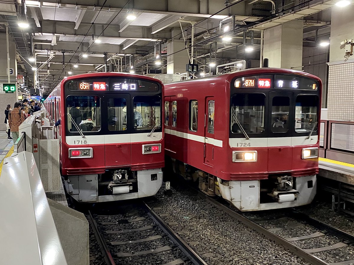 贅沢な並びですねえ(褒め)