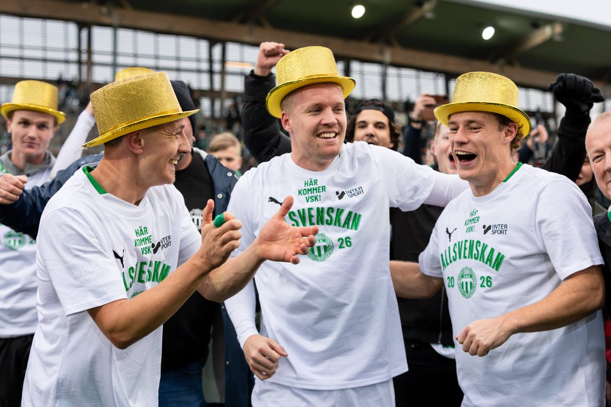 Biljettuppdatering

Så var dagen kommen då vi ska säga adjö till vår lagkapten Simon Johansson - många kommer vara på plats för att hylla honom. 

Över 7 200 har köpt biljett, knappt 300 finns kvar. Nu hjälps vi åt att fylla arenan.

Biljett: vsk.fotboll.nu

Heja Sport!