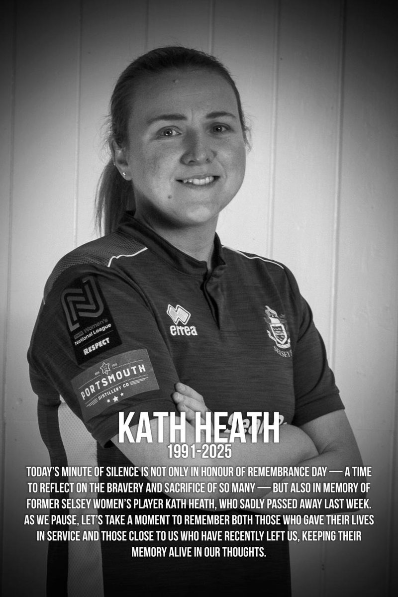 Today we pay respect not only in honour of Remembrance Day, but also for former Women's player Kath Heath who sadly passed away last week. We ask you to join us at the beginning of the game today to remember them.

📸 &amp; 🖼 @mcguffin_media 

#ComeOnYouBlues🔵
#Selsey
#COYB
