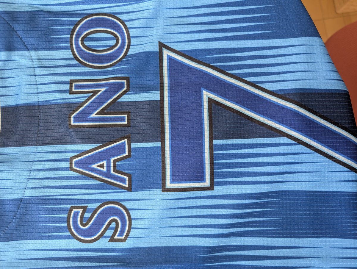 Slackbot__'s tweet image. 😇