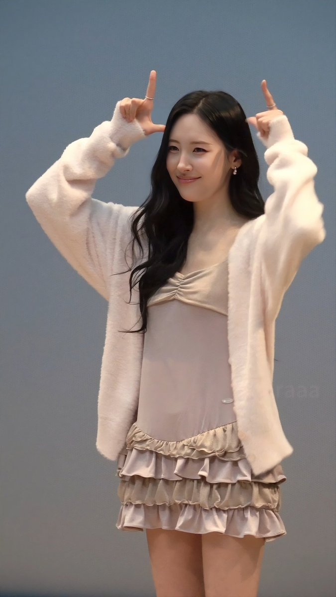 hwicatzebra's tweet photo. 귀여운 선미미 잡아먹기😍😍😗😈
#SUNMI #선미
#HEART_MAID
#CYNICAL https://t.co/vaNC3AW2fR