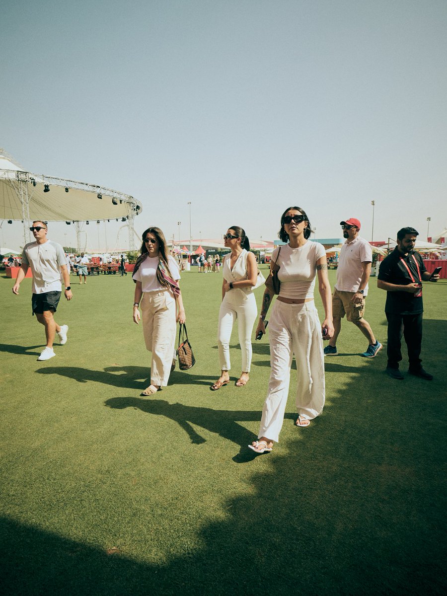 ADGolfChamps's tweet photo. Ladies Day at the #ADGolfChamps ๐
#RolexSeries #HSBCGolf https://t.co/ReaTGHofMS