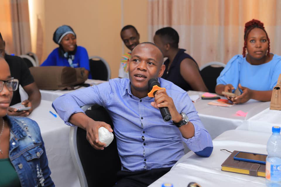 DeanWalusimbi's tweet image. I attended @OpenSpaceUganda's Peer to Peer Workshop on Peace and Election related Violence.
How can we collectively support young people to participate in the coming election peacefully?
#ReadyToVote  #Youth4PeaceUg #ViolenceFree #Elections #2026Elections