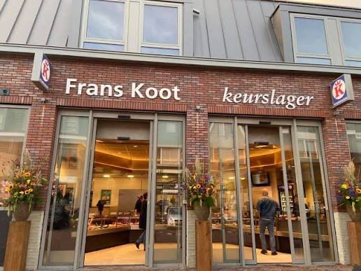 van_wcr's tweet photo. Keurslager Frans Koot, bedankt voor uw sponsoring via de @van_wcr https://t.co/TBYLcvRG50