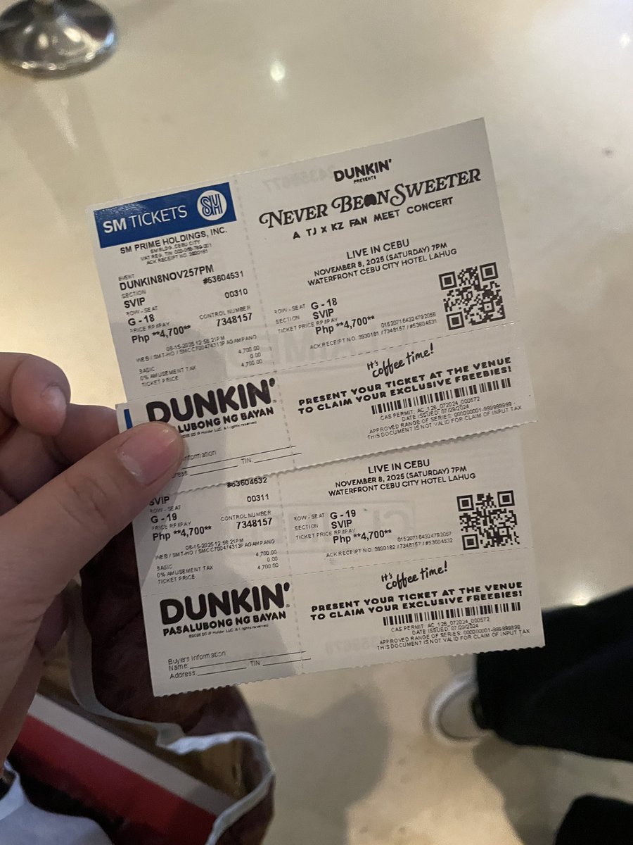 jetto_desu's tweet photo. @tjmusicmonterde after 8 years I can see you in person again with @KZofficial 

From Fuente Circle Osmeña for a Sinulog gig to your own fan meet concert in Waterfront! 

More power!!!! https://t.co/0YozDcCsVU