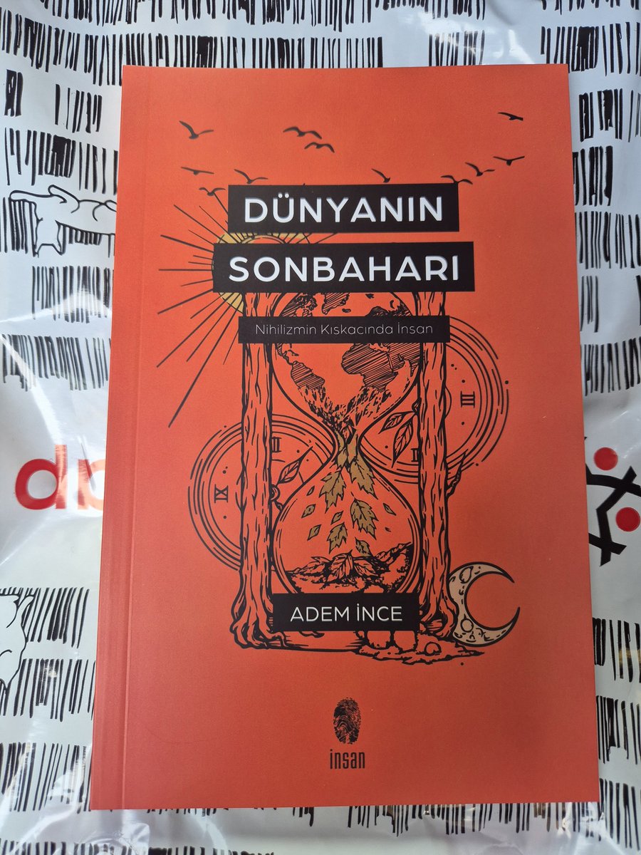 Dünyanın Sonbaharı sonbaharda okunur :)
Acilen alınıp mütalaa edilmesi gereken bir kitap 
Kaleminize sağlık <a href="/tivitdar/">Adem İnce</a> <a href="/insanyayinlari/">İnsan Yayınları</a>