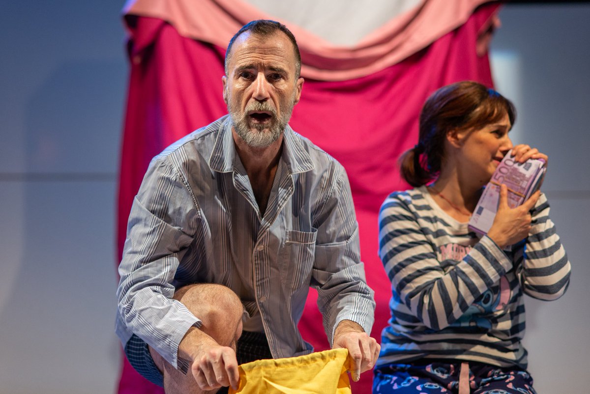 Los Absurdos Teatro tweet media