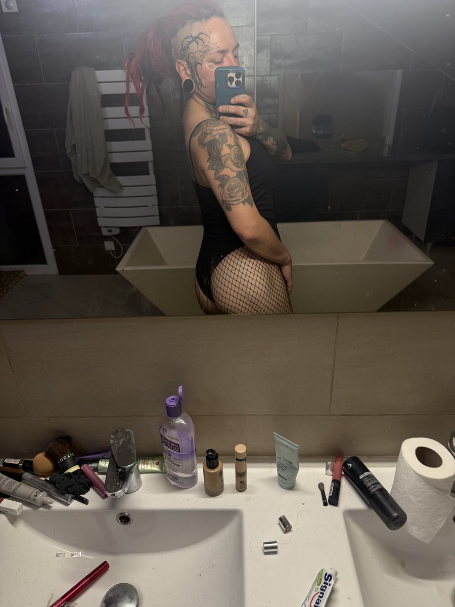 mym.fans/Mariebavaria86