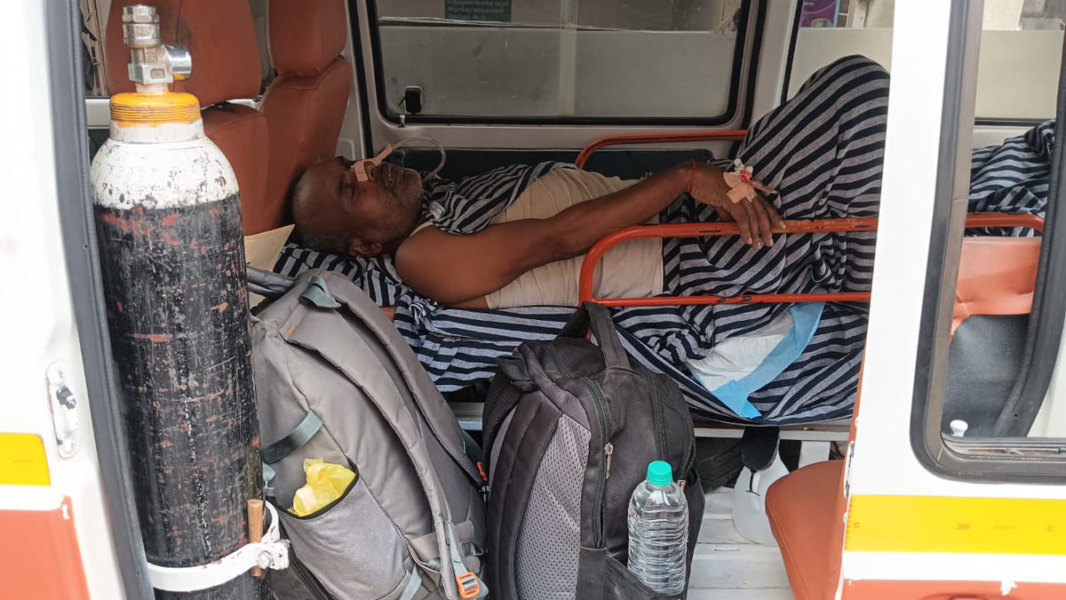 उन्हें अब Government Mohan Kumaramangalam Medical College Hospital,Salem में इलाज के लिए ले जाया जा रहा है।
कृपया तत्काल चिकित्सा व प्रशासनिक सहयोग दें। 🙏
#Help #BrainHemorrhage #Salem #ICU #Emergency

<a href="/CMOTamilNadu/">CMOTamilNadu</a> <a href="/tnhealthdept/">TN Health & Family Welfare Department</a> <a href="/salemcollector/">Salem District Collector News</a>
<a href="/CMOfficeUP/">CM Office, GoUP</a> <a href="/UPGovt/">Government of UP</a> @upcopsonline