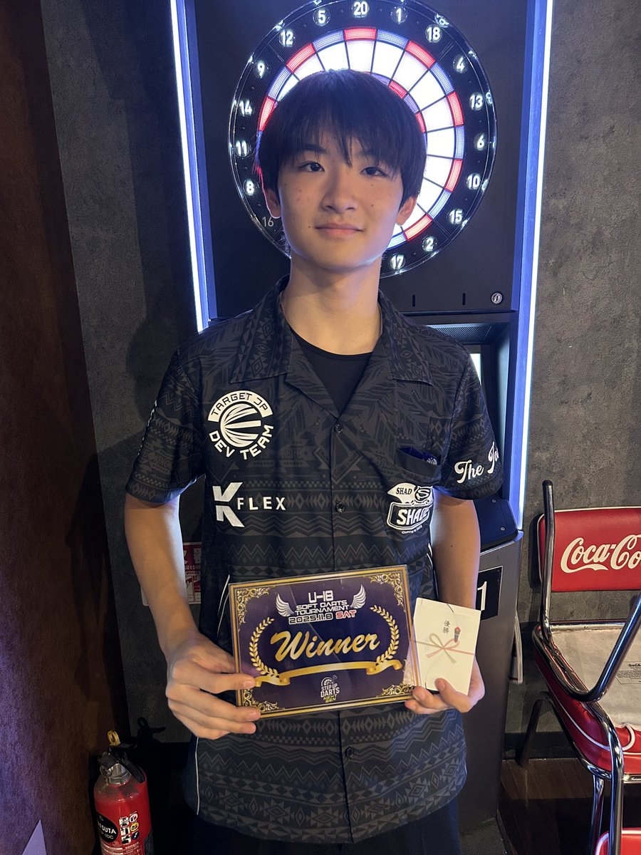 AJK_mgm's tweet image. Step_Up_Dartsトーナメントポイント柏
第1回U18トーナメント @ajikitaiga 泰虎🏆優勝🏆しました‼️
錚々たるメンバーの中、よく頑張りました👏
U18のレベルの高さに驚きます。
運営の皆様ありがとうございました‼️
 #TARGETJAPAN
 #SHADE
 #u18
 #ダーツ