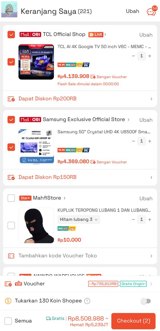 💚 rencana mau beli tv nanti di 11.11 karena TV rumah rusak, budget max 4,5 dari 2 kandidat ini mending ambil Google TV (atas) atau Smart TV (bawah) yaa?