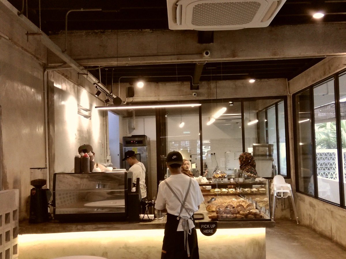 Iwanqais tweet media