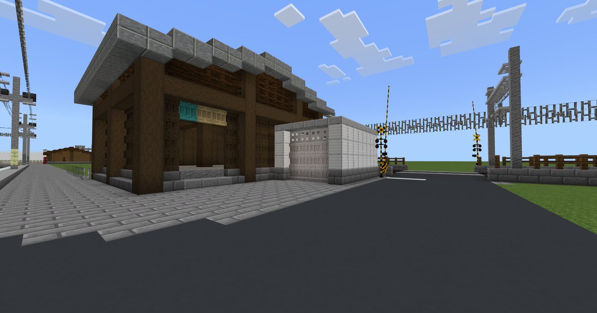 windows7_pc's tweet image. 四宮神社前駅駅舎(サブ)と10分クオリティの小屋
なんでサブ駅舎作ったか？余分な土地埋めるため
#Minecraft #蔵布都県

※クレジット※
踏切アドオン:ORおおみや鉄道様より