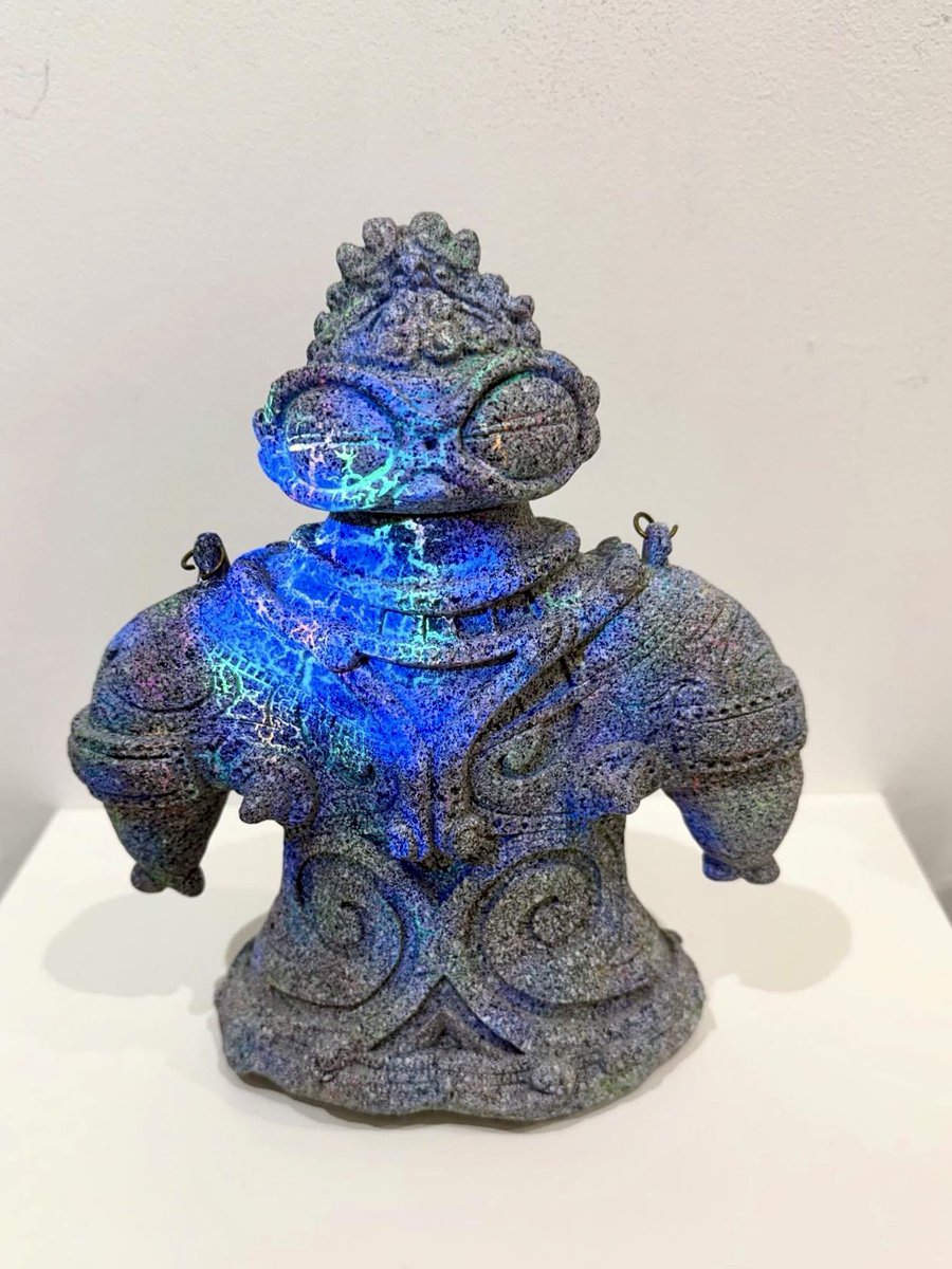 カエルーマ 水中迷彩(赤目＋金目) ペインターネット ソフビ Yahoo!オークション - ペインターネット カエルーマ(アマガエル