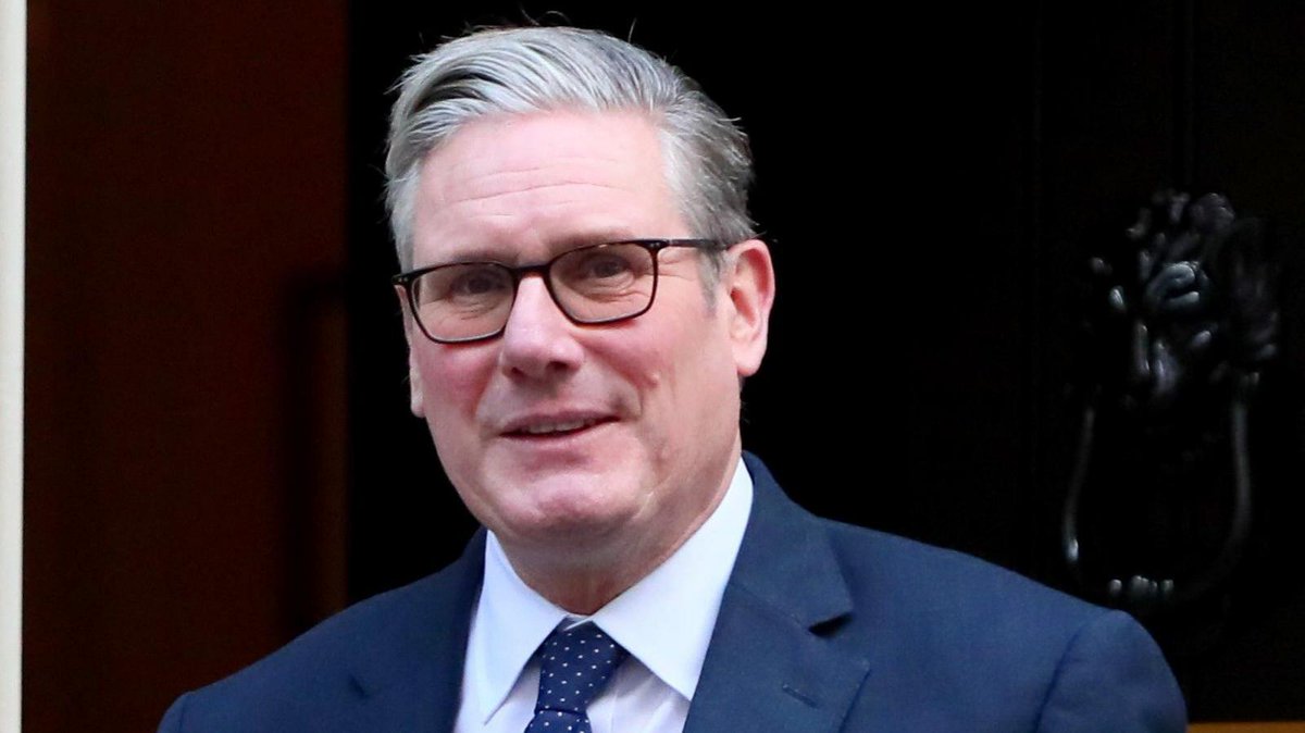 Today is World Pianist Day. We couldn't find a picture of a Pianist so here's the next best thing.