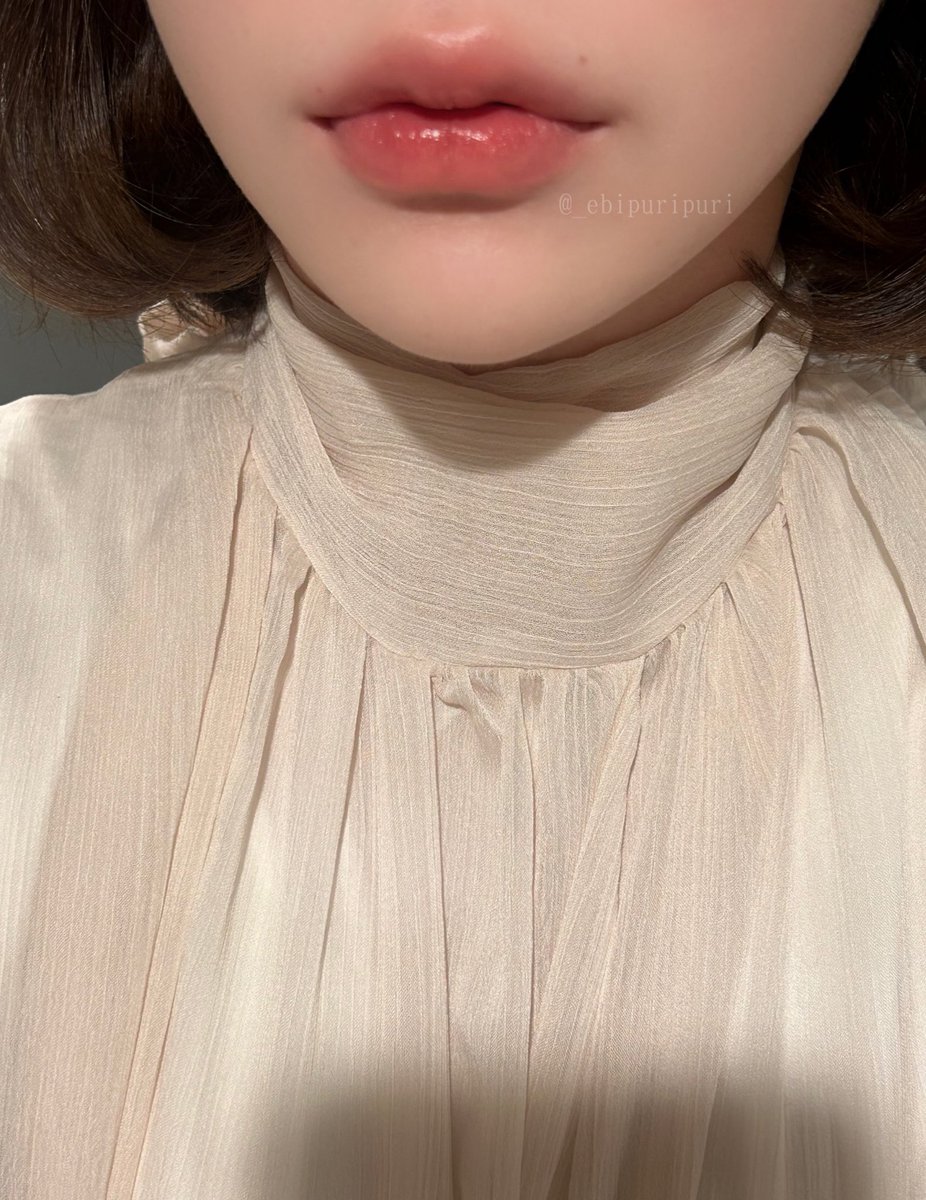 _ebipuripuri's tweet photo. 韓国のダイソーで何気なく買ってみるか〜で買ったTAGのリップ良すぎて横転🫨🫨💋確か5,000₩だった。お手頃価格とかいうレベルじゃない。 https://t.co/zAuhu0yVut