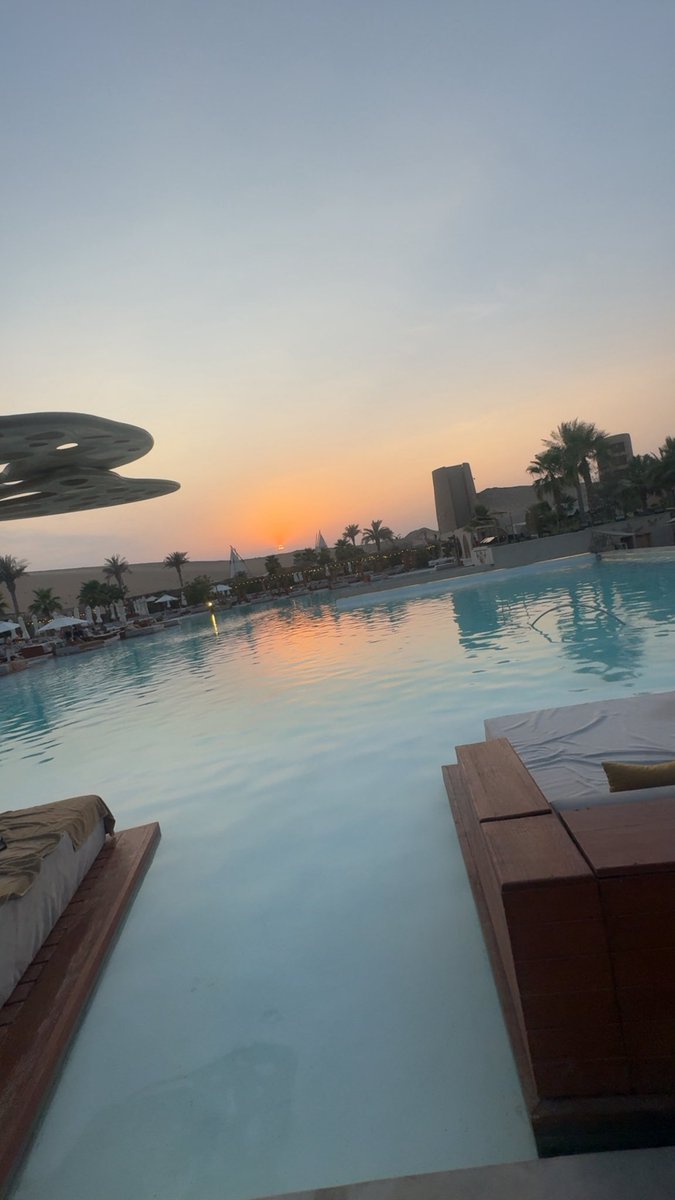 🧛🏽 (@iraanseturk) on Twitter photo 