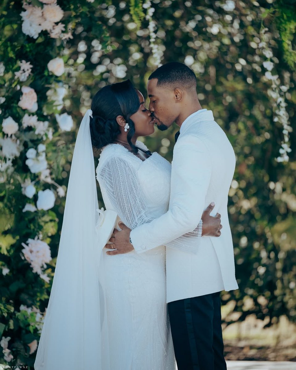 benfash_ng's tweet photo. Saturday mornings are for love stories💍 and every love story deserves its fairytale moment ✨
At Benfash, we design the look that turns every groom into The Prince Charming🕴️

📸: @aboutfawazproductions 

#Benfash #TailoredToPerfection #GroomStyle #LagosWeddings #NaijaLuxury https://t.co/SJ3WQRU7Qn