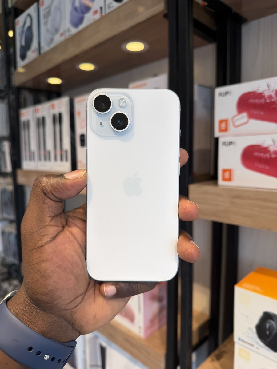 iPhone 15 plain

128gb | Battery health 87%

Official device ✅

Tsh. 1,250,000

☎️0752-992667