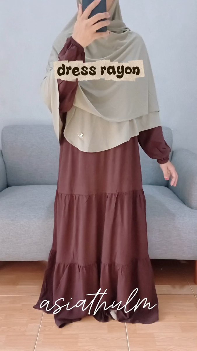 Asiathul_M's tweet photo. Ini bahan rayonn beneran baguss adem. Buat acara apapun masuk lagiiii. Tambah blazer makin cakeuppp. Harga murah pulaaaa cuma 50k
 https://t.co/Nkeo0B5ErB https://t.co/6vRyzUSazu