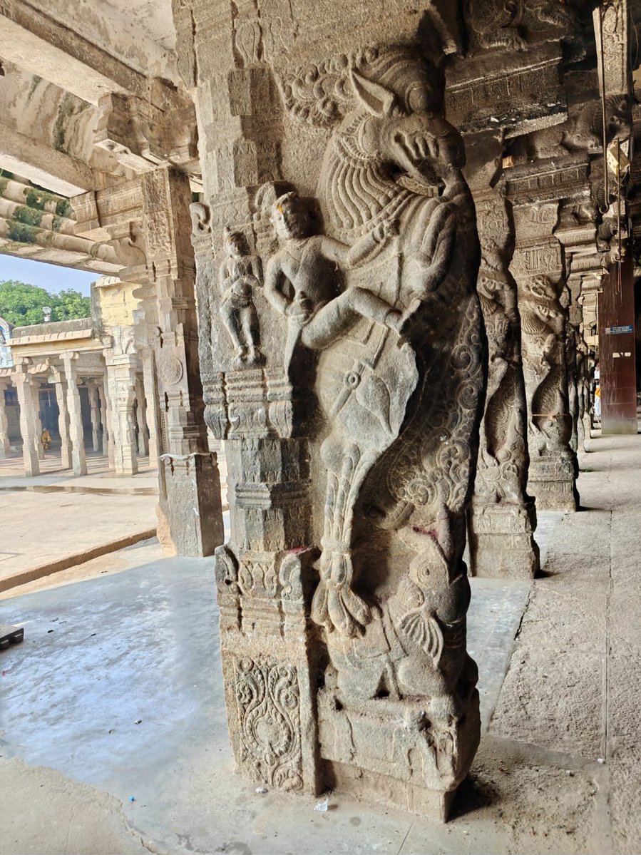 trramesh's tweet image. What a great day!  Today  I had the fortune, along with Shri  @Yagneswaran of Temple Worshippers Society,  of having Dharshan at two important ancient temples - 

Sri Rajagopala Swamy Temple, Mannargudi and Sri Thiagaraja Swamy temple, Tiruvarur 

   We accompanied Supreme Court…