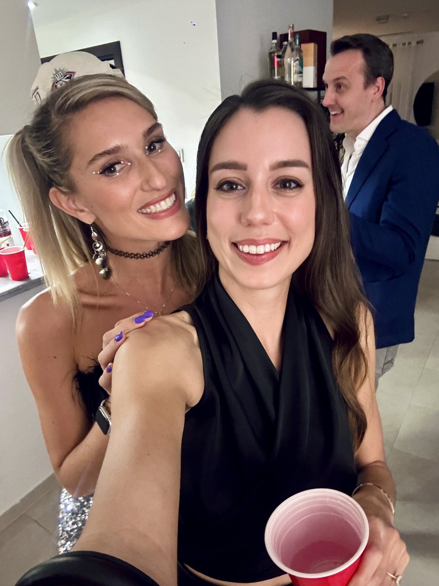 Maria Frackowiak 🇦🇪 tweet media